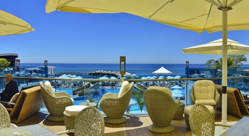 Azura Deluxe Resort & Spa - Ultra All Inclusive