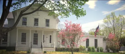 The Old Lyme Inn