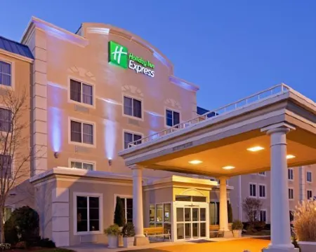 Holiday Inn Express & Suites MILFORD by IHG Hotels in Milford