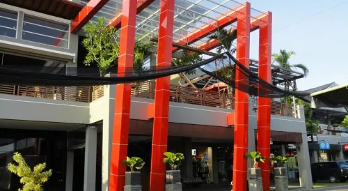 Seminyak Square Hotel and Villas