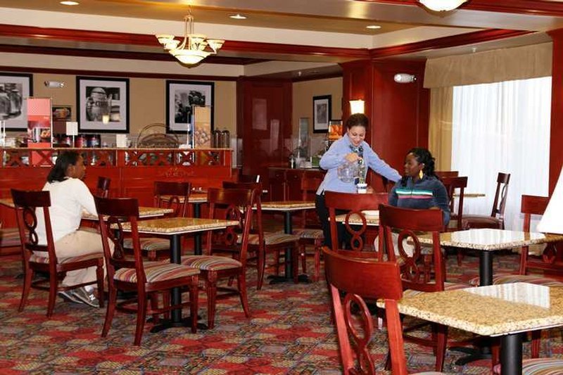 Hampton Inn Montgomery-South-Airport