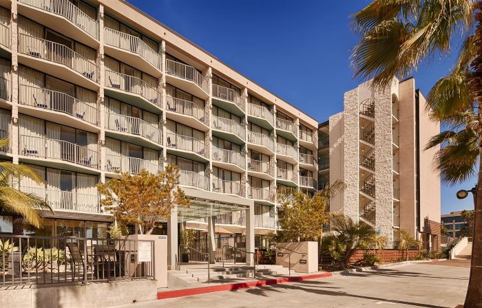 Best Western Yacht Harbor Hotel