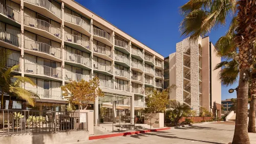 Best Western Yacht Harbor Hotel