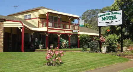 Alstonville Settlers Motel Отели в г. Юг Лисмор