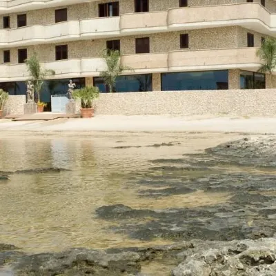 Hotel Alba Hotels near Spiaggia di Torre Lapillo