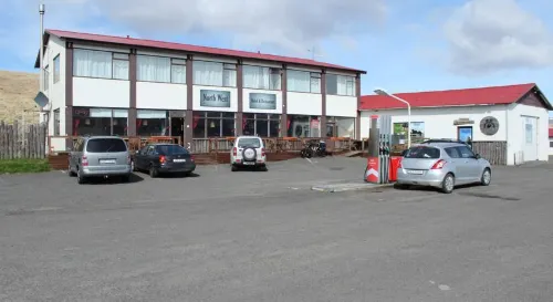 North West Restaurant & Guesthouse Hotels in Hvammstangi