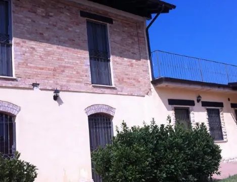 Villa Polercia - Housity