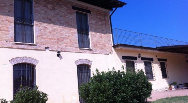 Villa Polercia - Housity