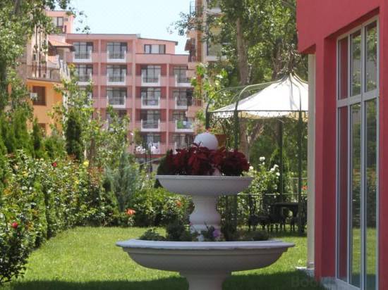 Rose Garden Omax Hotel Apartments Reviews For 3 Star Hotels In Sunny Beach Trip Com