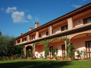 Hotel Borgo Degli Olivi