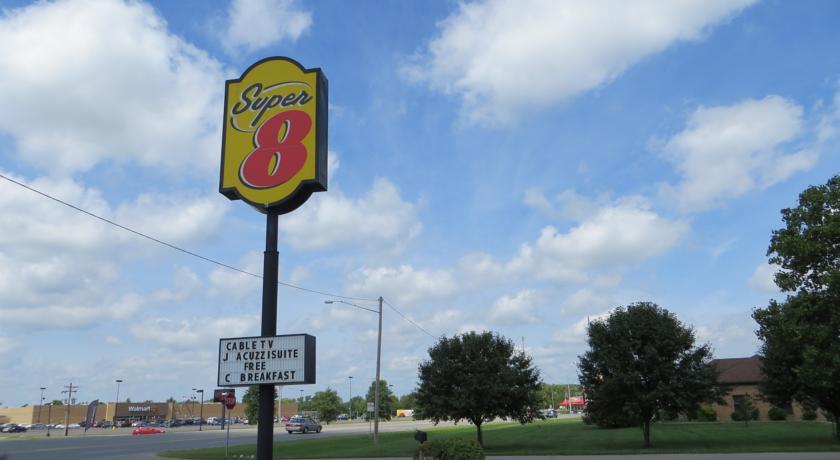 Super 8 by Wyndham du Quoin