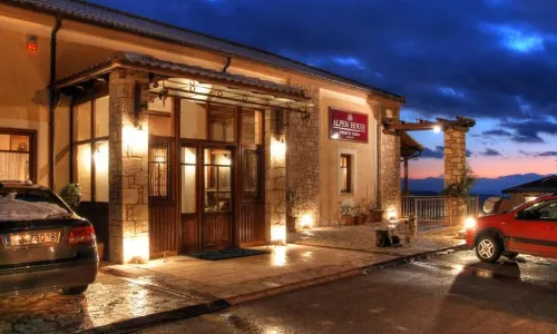 Alpen House Hotel & Suites