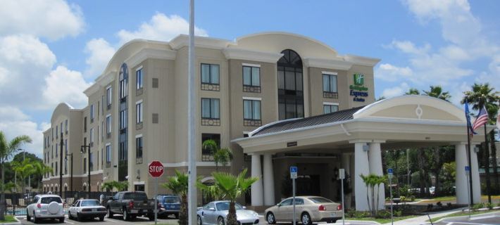 Holiday Inn Express & Suites TAMPA -USF-BUSCH GARDENS by IHG Hotels in Tampa