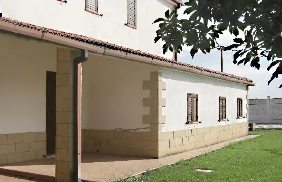 阿格瑞斯莫提酒店