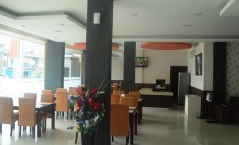 RedDoorz at Hotel Gajah Mada Palu