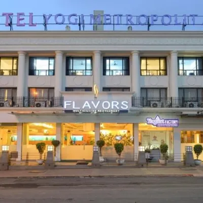 Yogi Metropolitan Hotel Hotels near Nerul