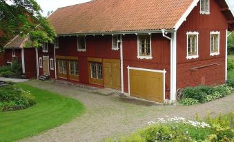 Björka Storgård B&B
