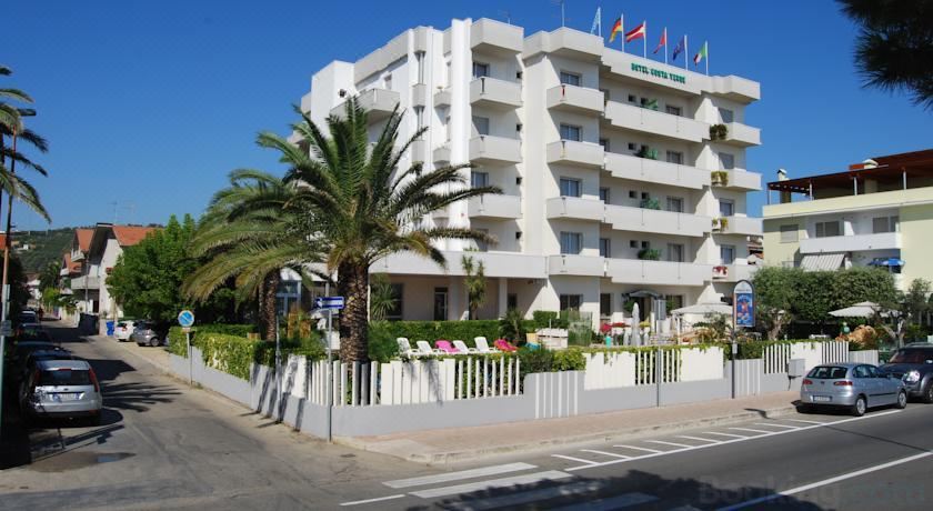 Hotel Costa Verde - Housity