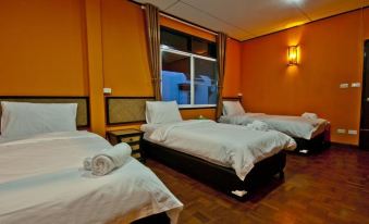 You and Me Guesthouse and Spa Chiang Mai