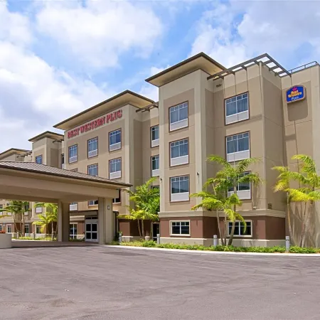 Best Western Plus Miami Airport North Hotel  Suites
