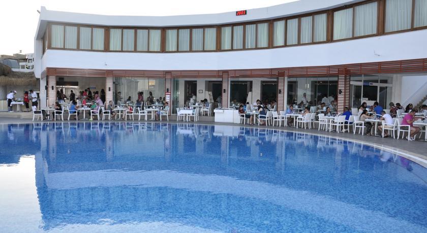 Bendis Beach Hotel