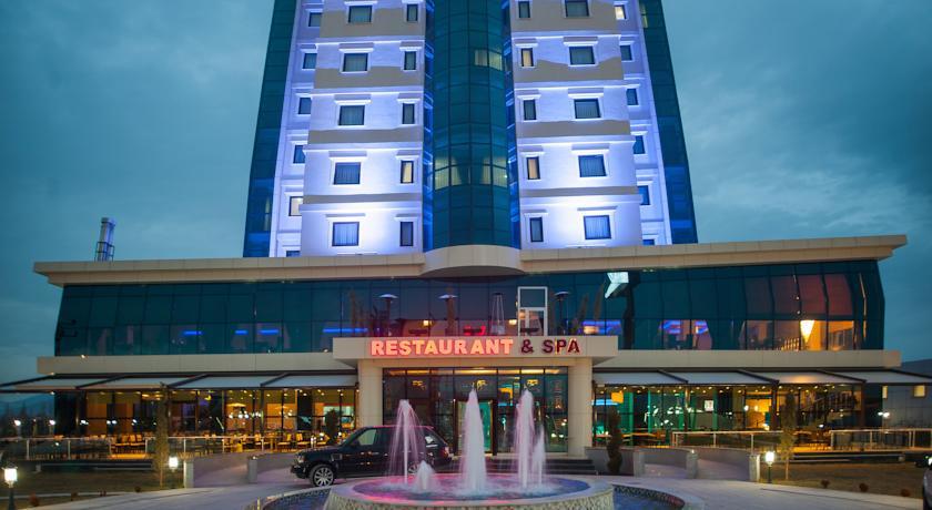 Grand Hotel & Convention Center Karman