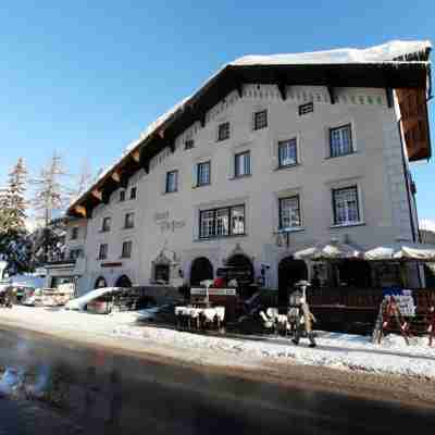 Hotel Parsenn Hotel Exterior