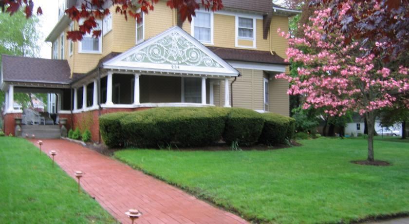The Charles Newhall House