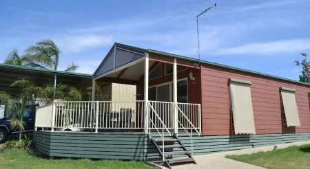 Tasman Holiday Parks - Lake Mulwala Отели в г. Малуола