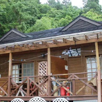 Sun Lake โรงแรมใกล้ทะเลสาบโมโตซุ
