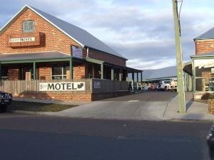 The Bakehouse Motel