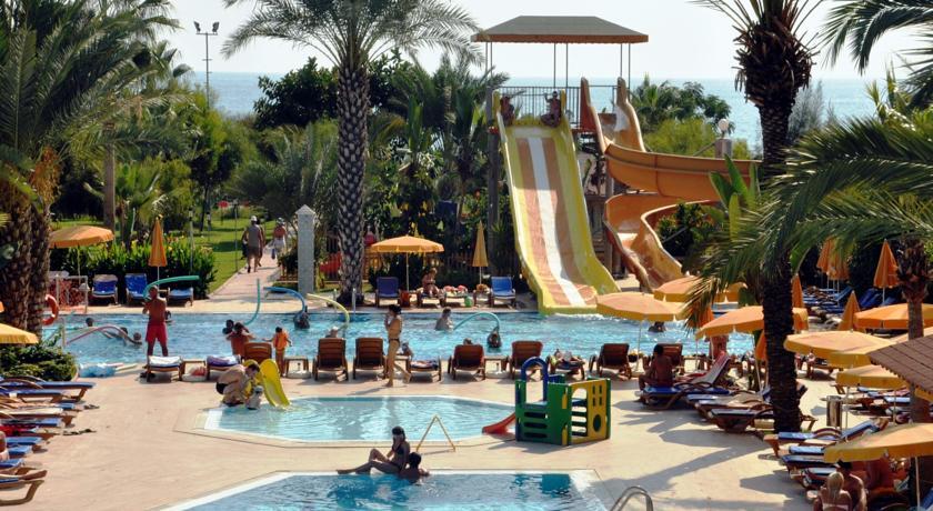 Caretta Beach Hotel