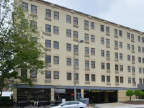 เดย์สอินน์ บายวินด์แฮม วอชิงตันดีซี/คอนเนตทิคัตอเวนิว โรงแรมในวอชิงตัน ดี.ซี.