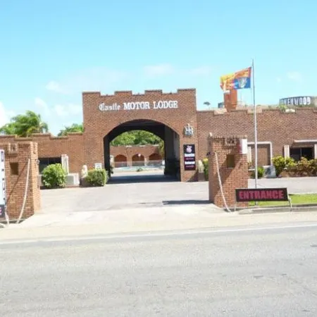 Castle Motor Lodge