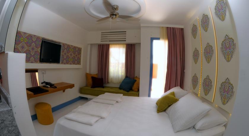 La Brezza Suite & Hotel