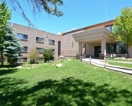 ホリデイ イン リゾート ザ スクワイア アット グランドキャニオン by IHG タサヤンのホテル