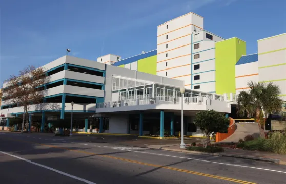 沙堡海灘度假村