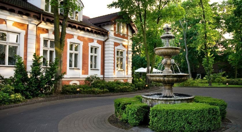 Hotel Aleksander - Housity