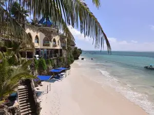 Bahari Beach Hotel