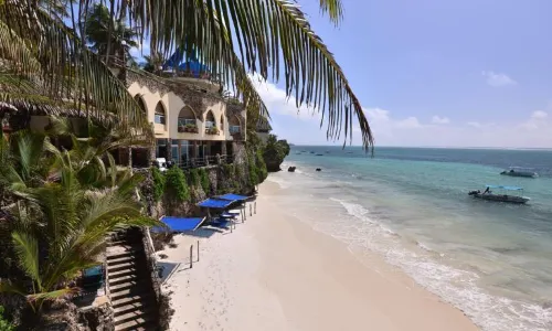 Bahari Beach Hotel