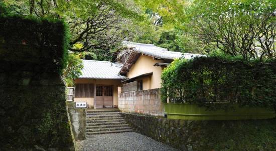 奥湯河原温泉 加満田 湯河原 を宿泊予約 22年安い料金プラン 口コミ 部屋写真 Trip Com