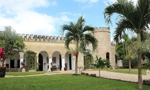 Hacienda Kaan AC
