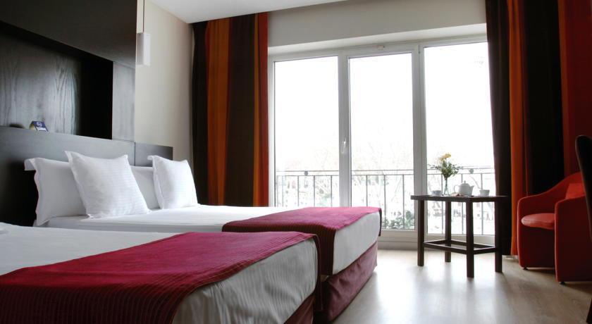 Hotel Beyaz Saray (The Hotel Beyaz Saray)