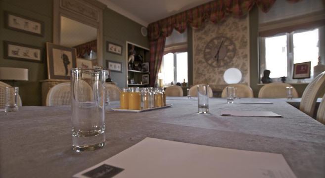 Hôtel-Spa-Piscine le Petit Castel Beuzeville-Honfleur Hotel Overview