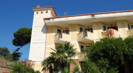 Hotel Caserta Antica Отели в г. Sant'Agata De Goti