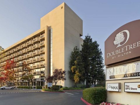 DoubleTree by Hilton San Jose