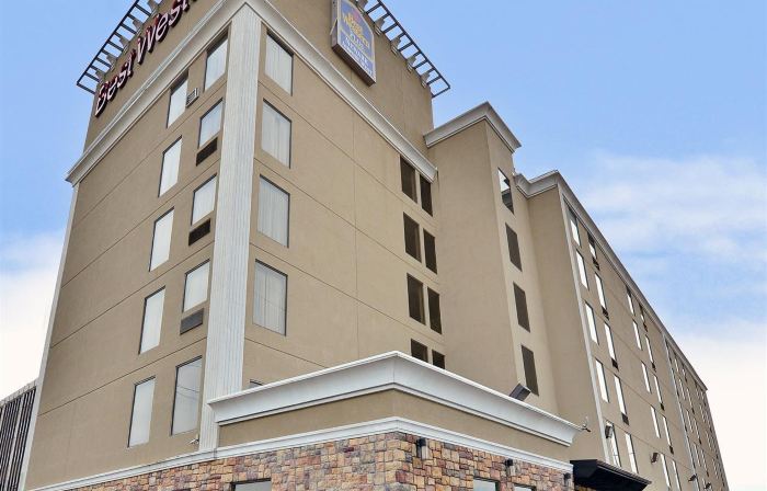 Best Western Plus Newark Airport West