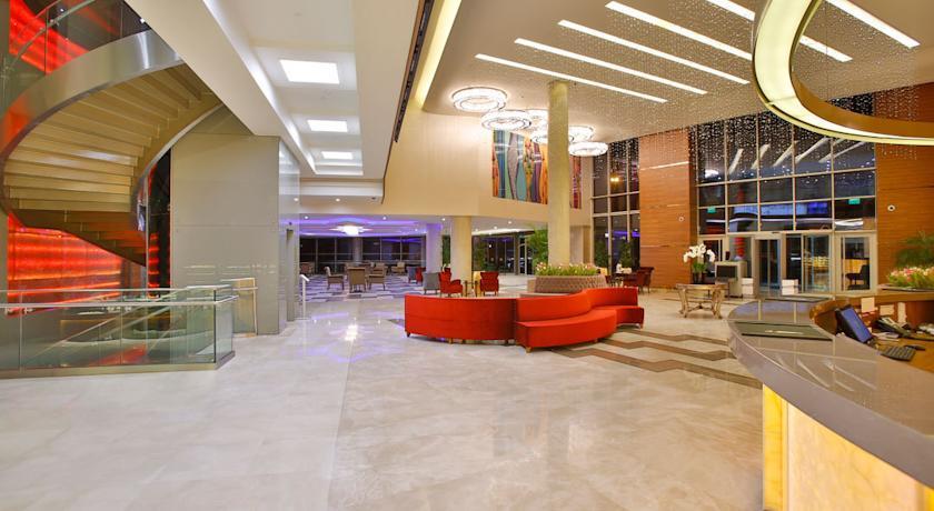 DoubleTree by Hilton Istanbul Atasehir Hotel & Conference Centre