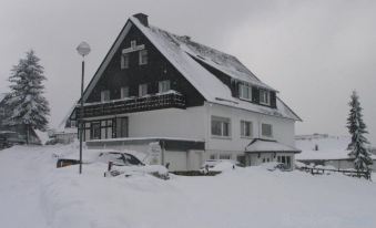 Gästehaus Mira