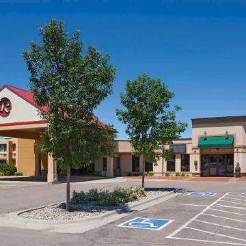 AmericInn by Wyndham Watertown